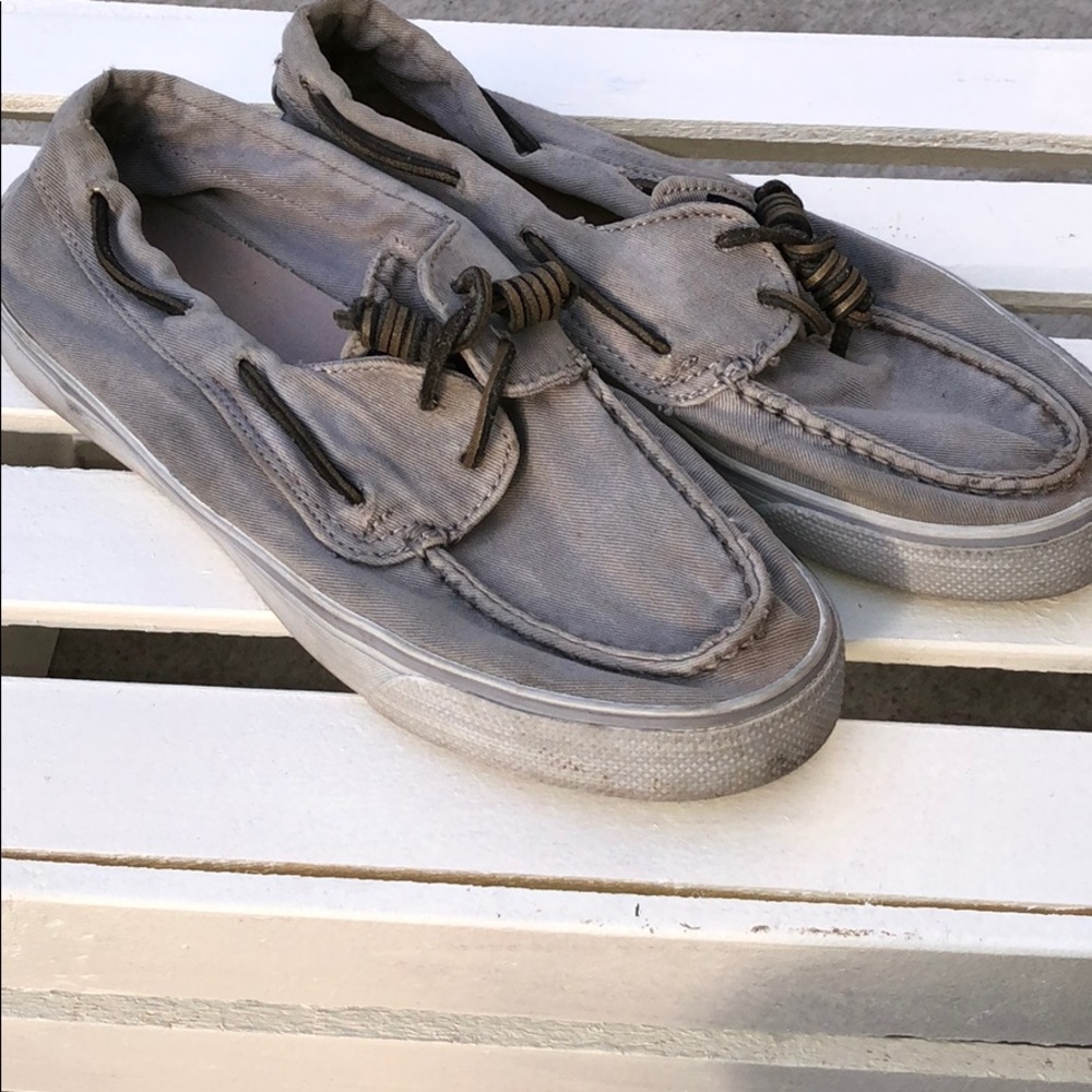 Grey sperry top-sider